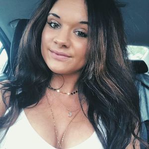 Meet your Posher, Alexandra